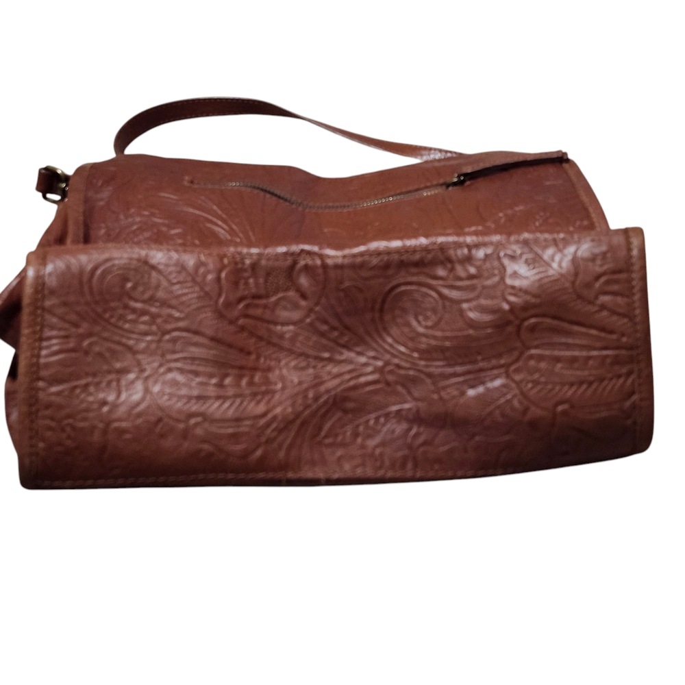 Elegant Brown Embossed Leather Tote - Picture 5 of 16